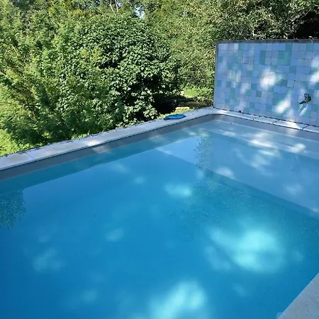 Clos Du Zard - Piscine Privee Jugazan